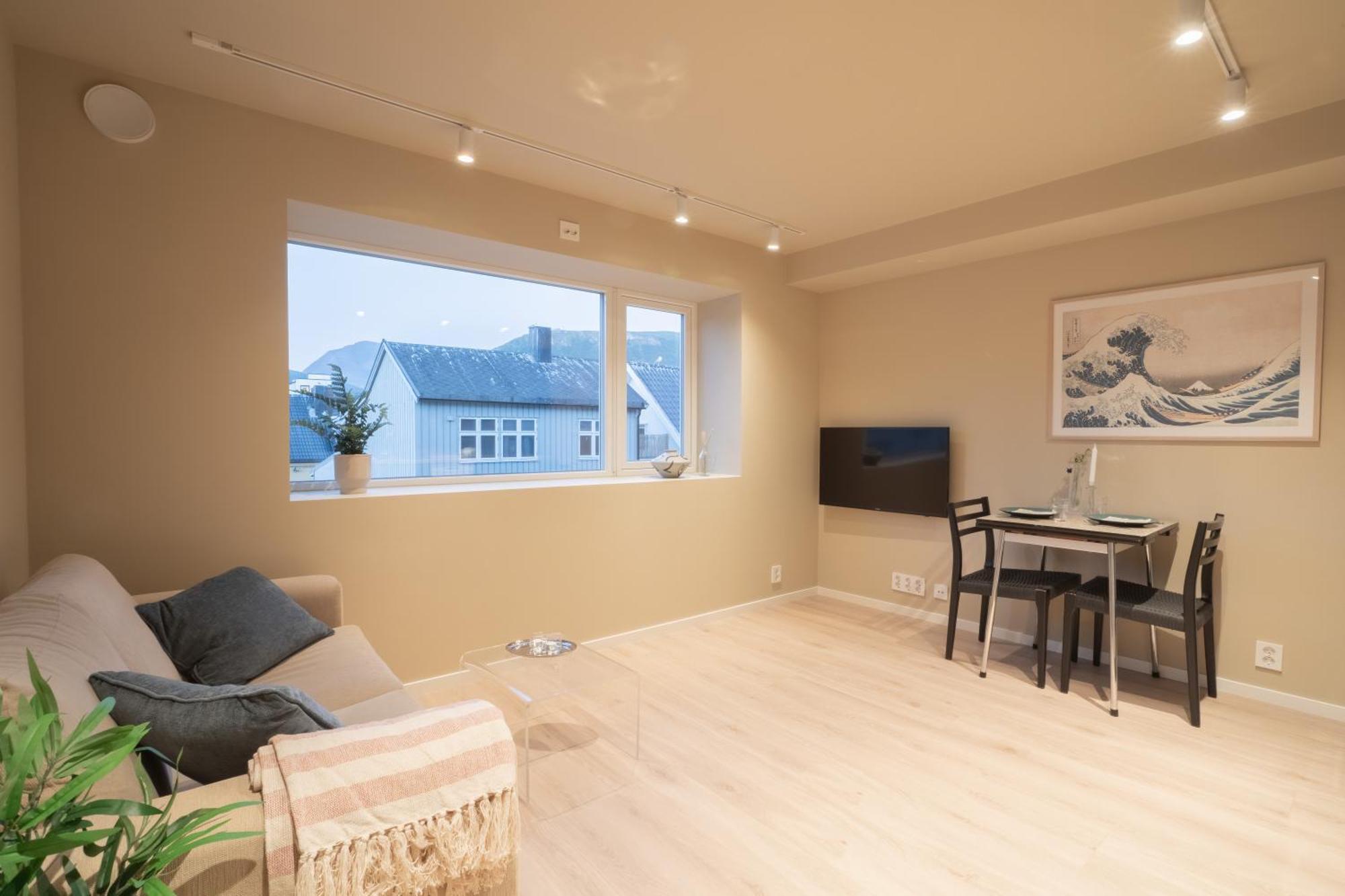 Elegant And Comfy Apartment Tromso Exterior photo